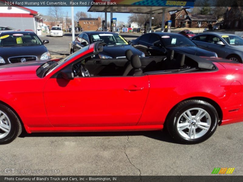 Race Red / Charcoal Black 2014 Ford Mustang V6 Convertible