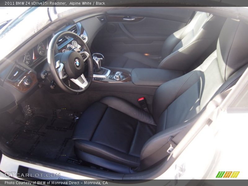 Alpine White / Black 2011 BMW Z4 sDrive35i Roadster