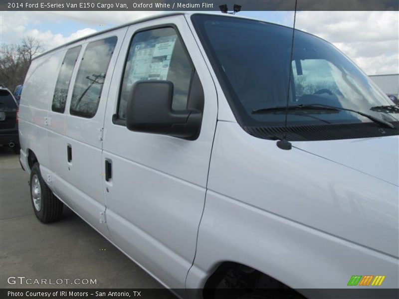 Oxford White / Medium Flint 2014 Ford E-Series Van E150 Cargo Van