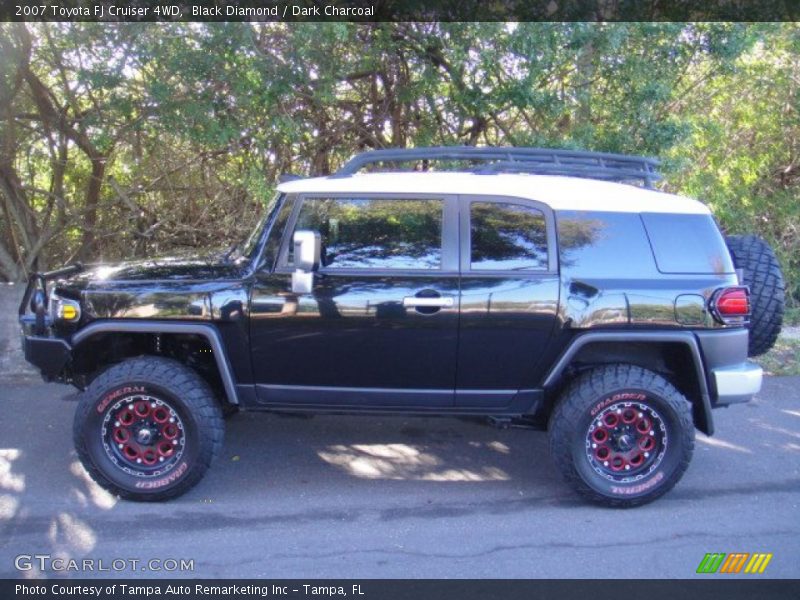 Black Diamond / Dark Charcoal 2007 Toyota FJ Cruiser 4WD