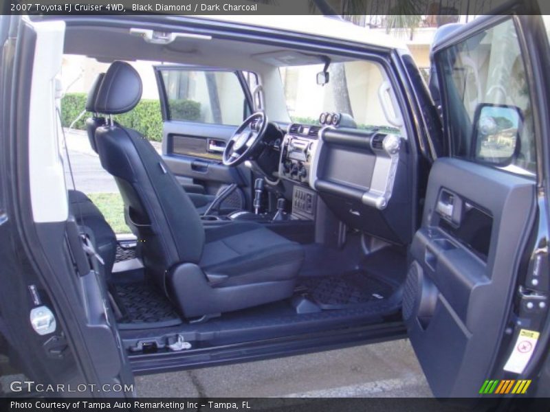 Black Diamond / Dark Charcoal 2007 Toyota FJ Cruiser 4WD