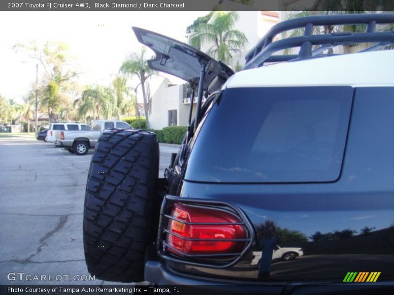 Black Diamond / Dark Charcoal 2007 Toyota FJ Cruiser 4WD