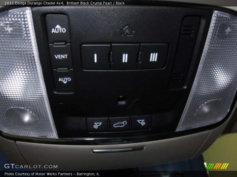 Brilliant Black Crystal Pearl / Black 2011 Dodge Durango Citadel 4x4