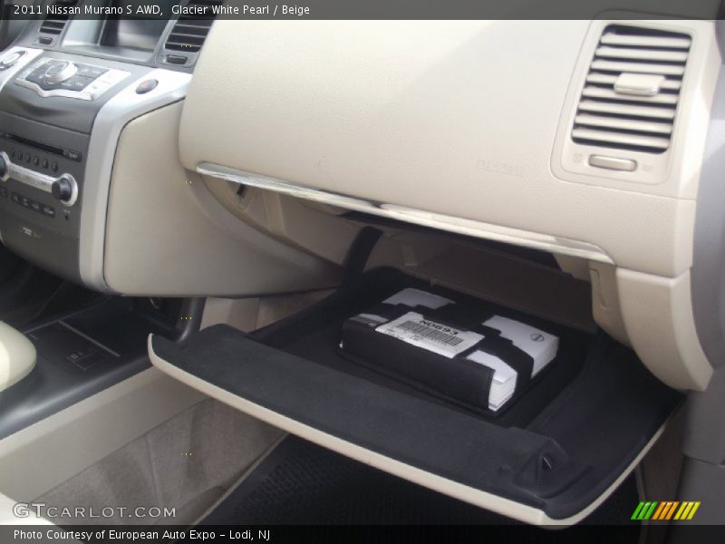 Glacier White Pearl / Beige 2011 Nissan Murano S AWD