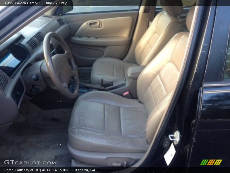 Black / Gray 1999 Toyota Camry LE