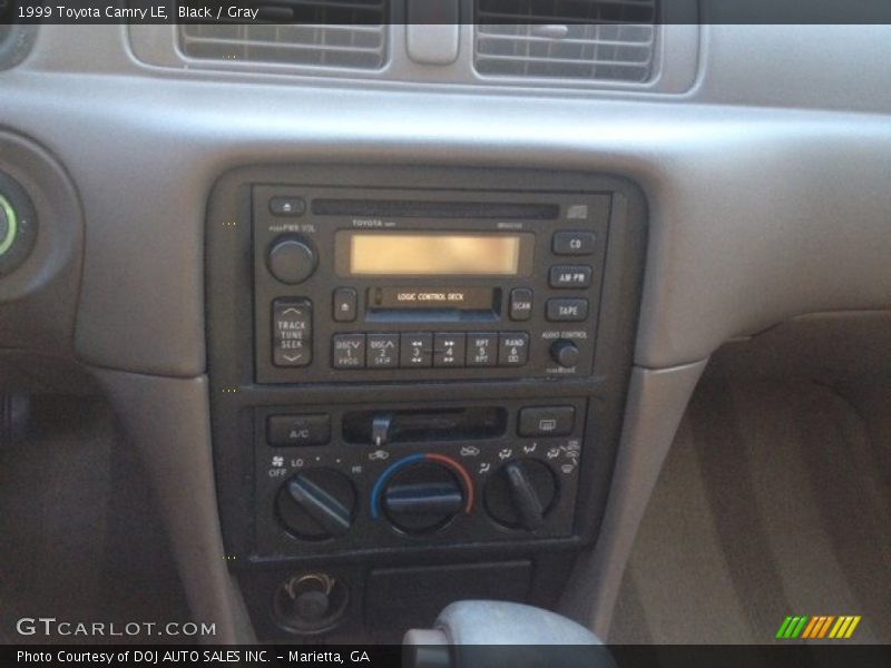 Black / Gray 1999 Toyota Camry LE