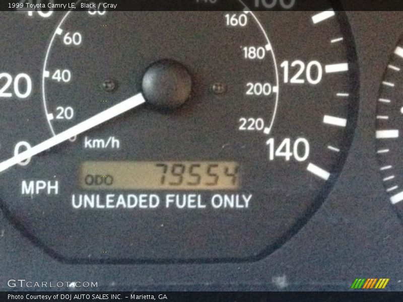 Black / Gray 1999 Toyota Camry LE