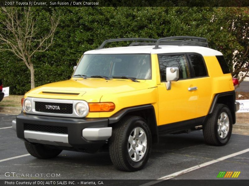 Sun Fusion / Dark Charcoal 2007 Toyota FJ Cruiser