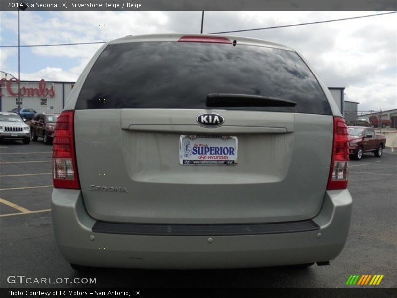 Silverstone Beige / Beige 2014 Kia Sedona LX