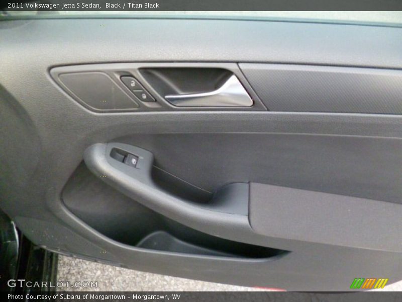 Black / Titan Black 2011 Volkswagen Jetta S Sedan
