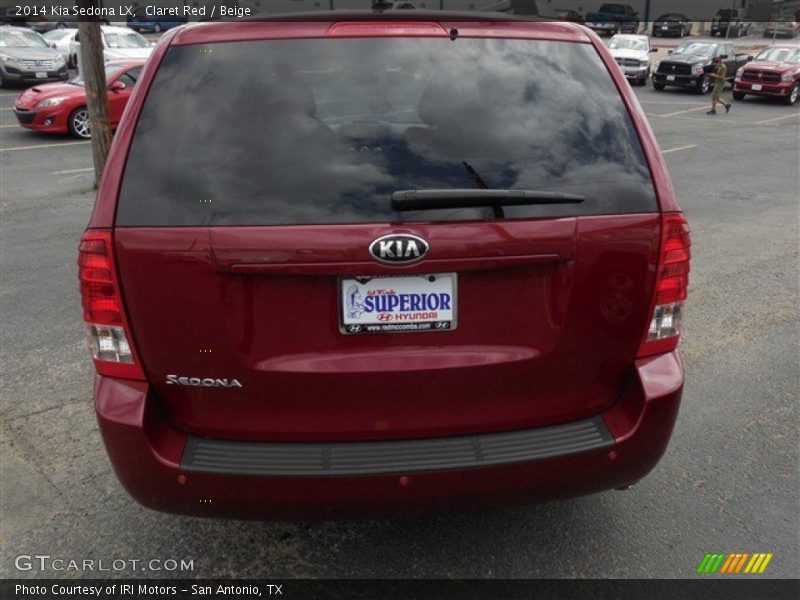 Claret Red / Beige 2014 Kia Sedona LX