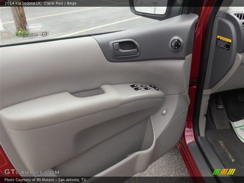 Claret Red / Beige 2014 Kia Sedona LX