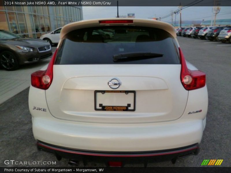 Pearl White / NISMO Cloth/Gray 2014 Nissan Juke NISMO AWD