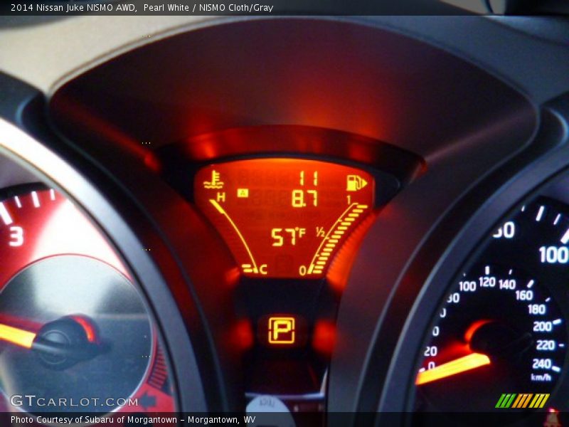 Pearl White / NISMO Cloth/Gray 2014 Nissan Juke NISMO AWD