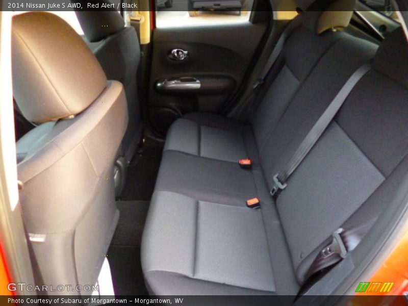 Red Alert / Black 2014 Nissan Juke S AWD