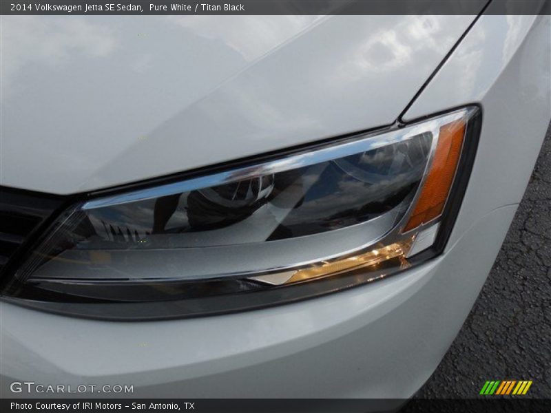 Pure White / Titan Black 2014 Volkswagen Jetta SE Sedan