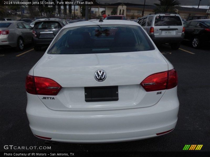 Pure White / Titan Black 2014 Volkswagen Jetta SE Sedan