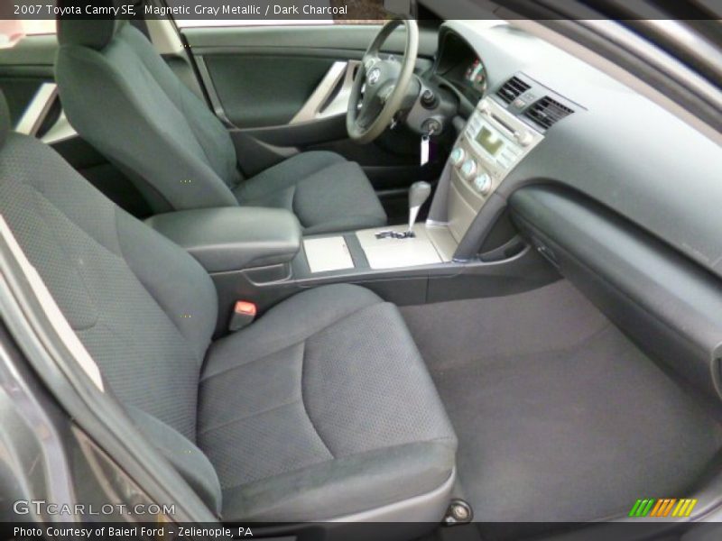 Magnetic Gray Metallic / Dark Charcoal 2007 Toyota Camry SE