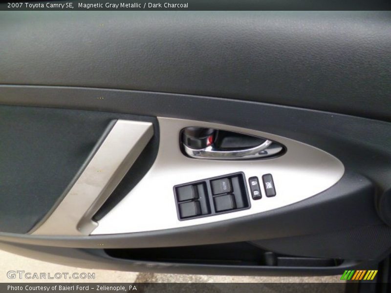 Magnetic Gray Metallic / Dark Charcoal 2007 Toyota Camry SE