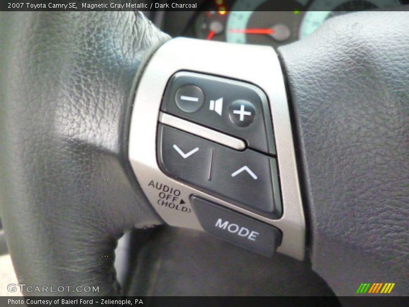 Magnetic Gray Metallic / Dark Charcoal 2007 Toyota Camry SE