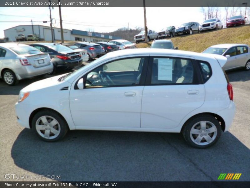 Summit White / Charcoal 2011 Chevrolet Aveo Aveo5 LT