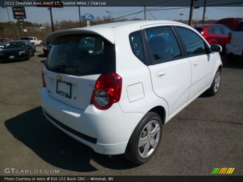 Summit White / Charcoal 2011 Chevrolet Aveo Aveo5 LT