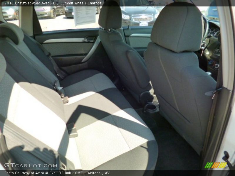 Summit White / Charcoal 2011 Chevrolet Aveo Aveo5 LT