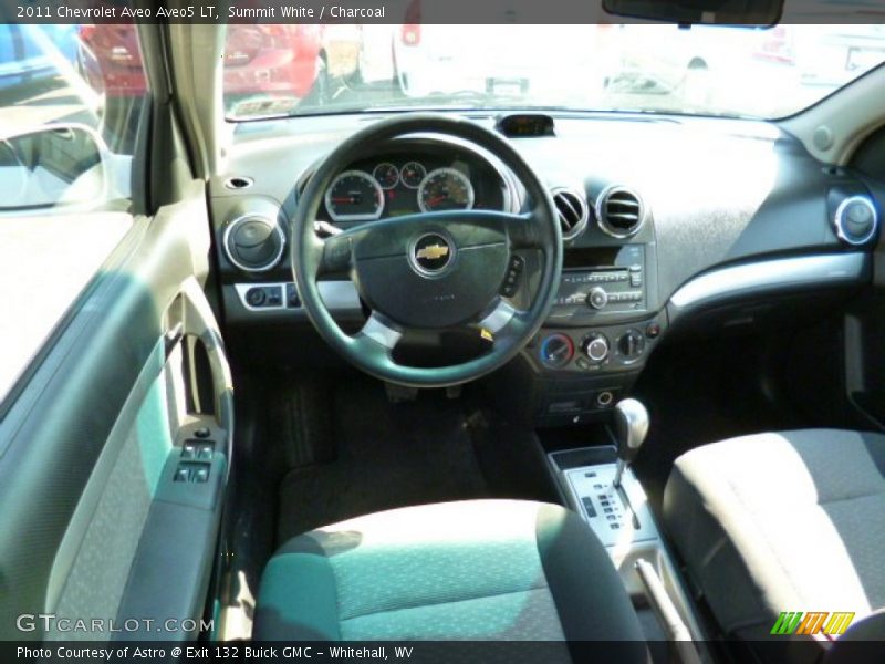 Summit White / Charcoal 2011 Chevrolet Aveo Aveo5 LT