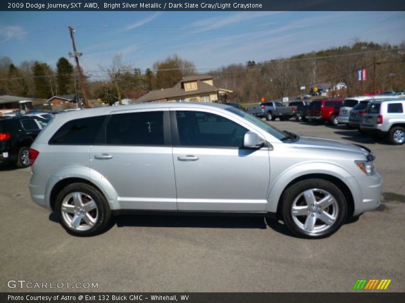 Bright Silver Metallic / Dark Slate Gray/Light Graystone 2009 Dodge Journey SXT AWD