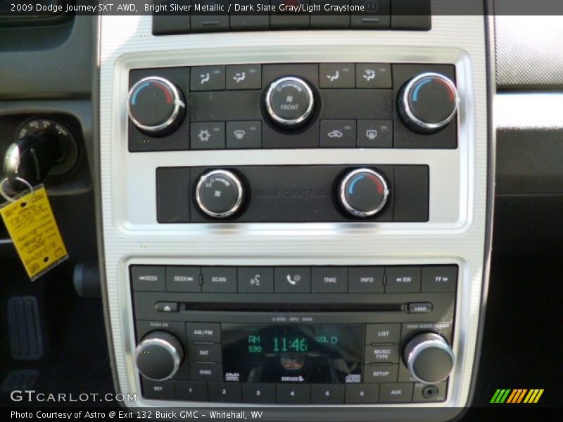 Bright Silver Metallic / Dark Slate Gray/Light Graystone 2009 Dodge Journey SXT AWD