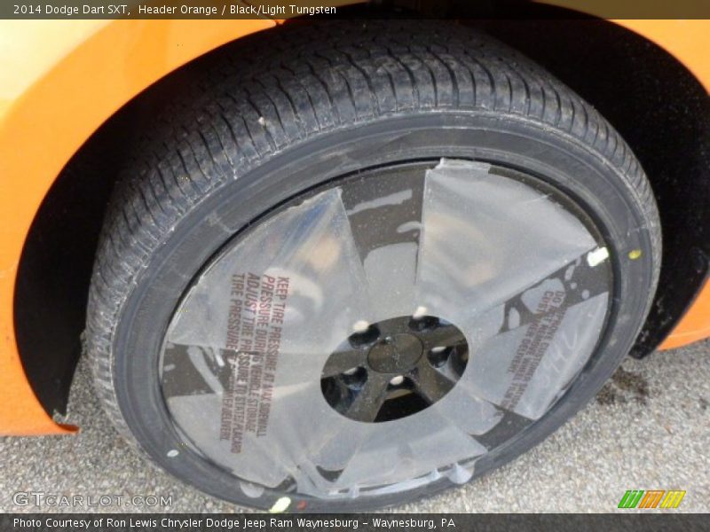 Header Orange / Black/Light Tungsten 2014 Dodge Dart SXT
