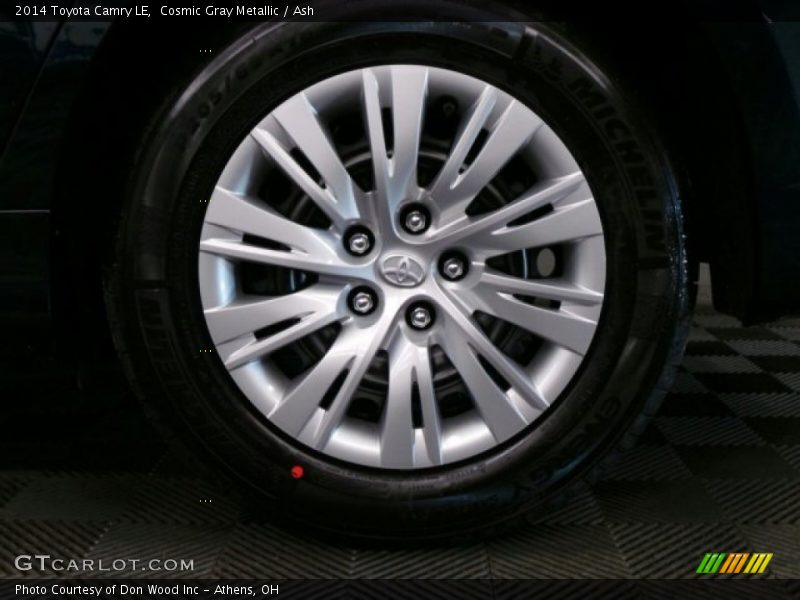 Cosmic Gray Metallic / Ash 2014 Toyota Camry LE
