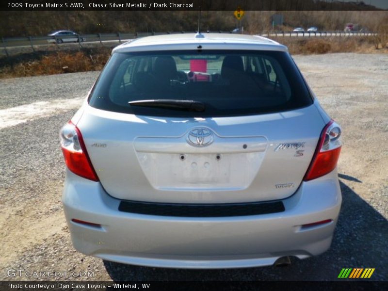 Classic Silver Metallic / Dark Charcoal 2009 Toyota Matrix S AWD