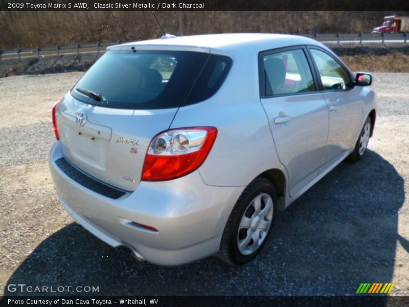 Classic Silver Metallic / Dark Charcoal 2009 Toyota Matrix S AWD