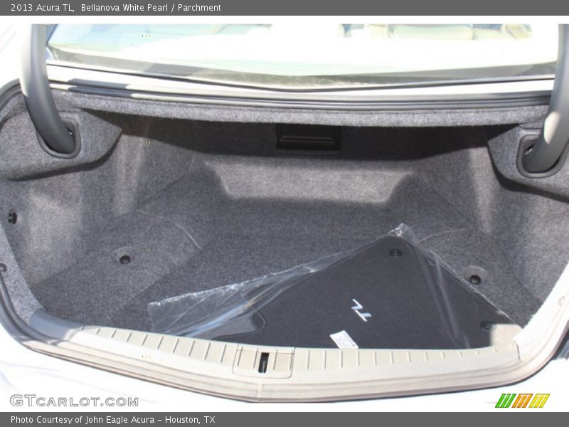 Bellanova White Pearl / Parchment 2013 Acura TL