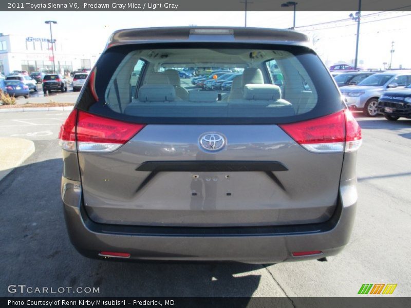 Predawn Gray Mica / Light Gray 2011 Toyota Sienna V6