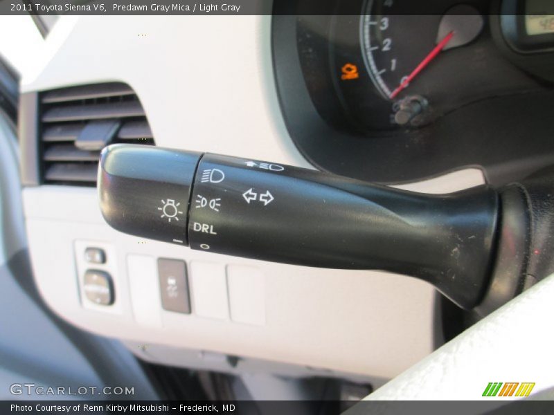 Predawn Gray Mica / Light Gray 2011 Toyota Sienna V6