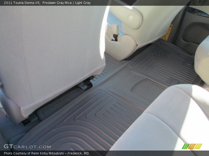 Predawn Gray Mica / Light Gray 2011 Toyota Sienna V6