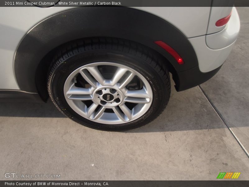 White Silver Metallic / Carbon Black 2011 Mini Cooper Clubman