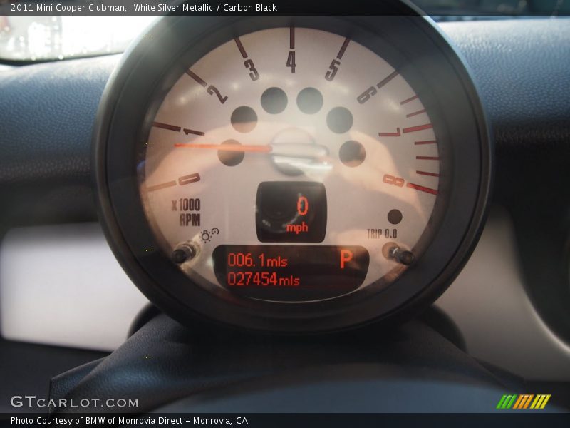 White Silver Metallic / Carbon Black 2011 Mini Cooper Clubman