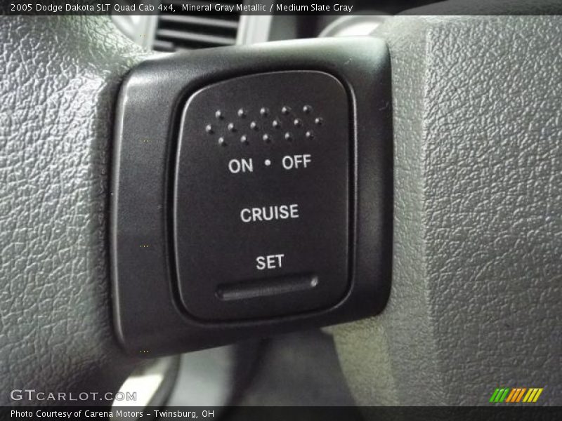 Mineral Gray Metallic / Medium Slate Gray 2005 Dodge Dakota SLT Quad Cab 4x4
