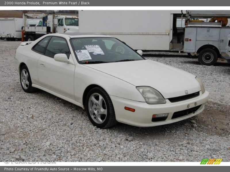 Front 3/4 View of 2000 Prelude 