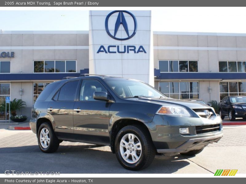 Front 3/4 View of 2005 MDX Touring