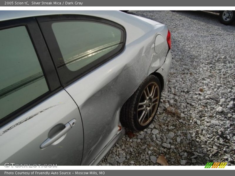 Silver Streak Mica / Dark Gray 2005 Scion tC