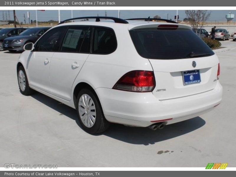 Candy White / Titan Black 2011 Volkswagen Jetta S SportWagen
