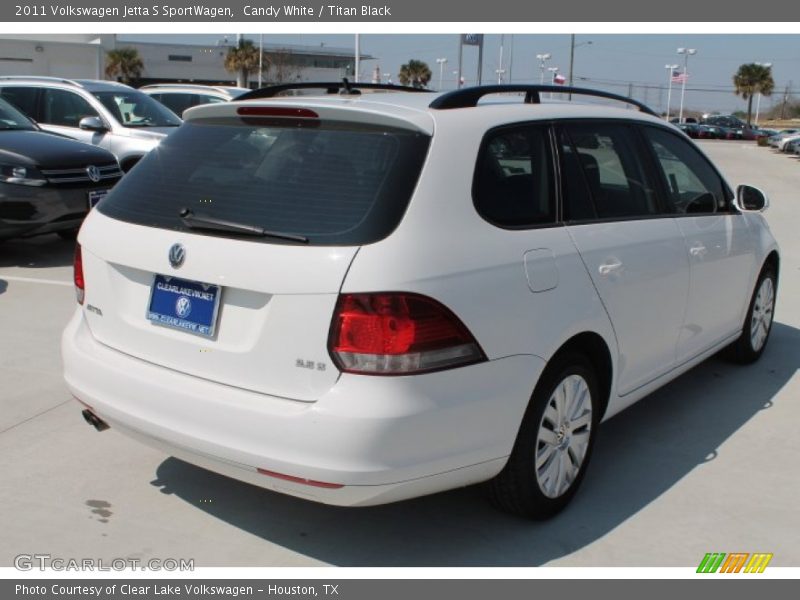 Candy White / Titan Black 2011 Volkswagen Jetta S SportWagen