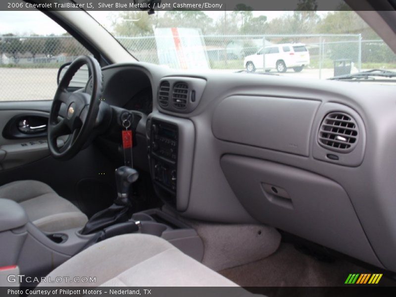 Silver Blue Metallic / Light Cashmere/Ebony 2006 Chevrolet TrailBlazer LS