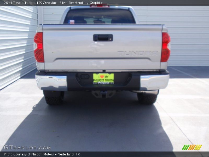 Silver Sky Metallic / Graphite 2014 Toyota Tundra TSS CrewMax