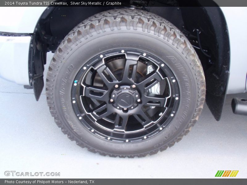 Silver Sky Metallic / Graphite 2014 Toyota Tundra TSS CrewMax