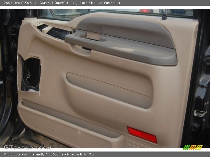 Black / Medium Parchment 2004 Ford F350 Super Duty XLT SuperCab 4x4